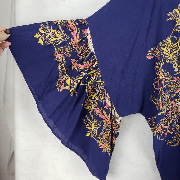 Free People Womens L Bell Sleeve Ruffled Tunic Top Blue Boho Medallion Loose Fit - Picture 2 of 11